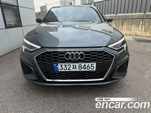 Audi A3 40 TFSI Premium - фото 2