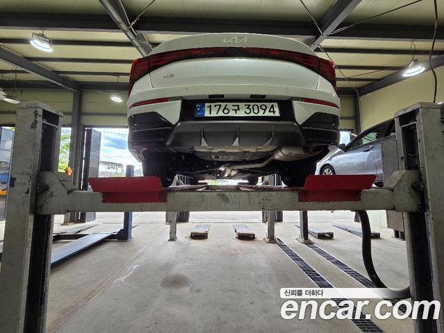Kia K5 New 3-го поколения 2.0 Signature - фото 1