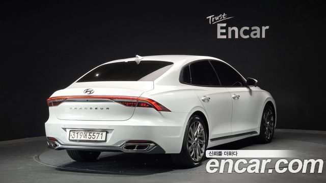 Hyundai Grandeur New IG 2.5 Calligraphy - фото 1