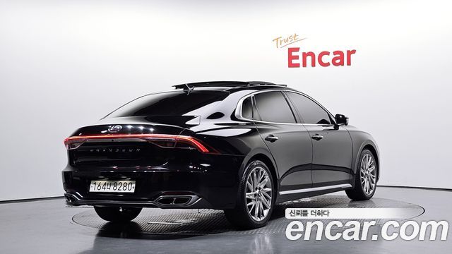 Hyundai Grandeur New IG 2.5 Calligraphy - фото 0