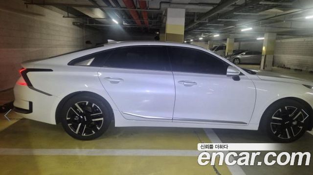 Kia K8 New 2.5 Gasoline 2WD Noblesse Light - фото 1