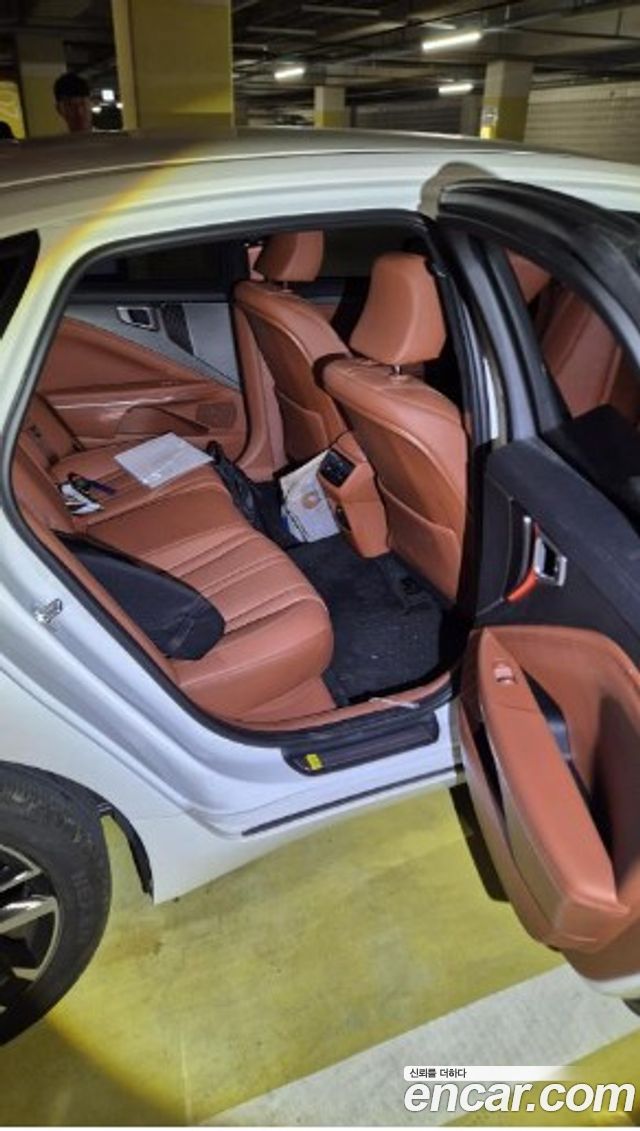 Kia K8 New 2.5 Gasoline 2WD Noblesse Light - фото 2
