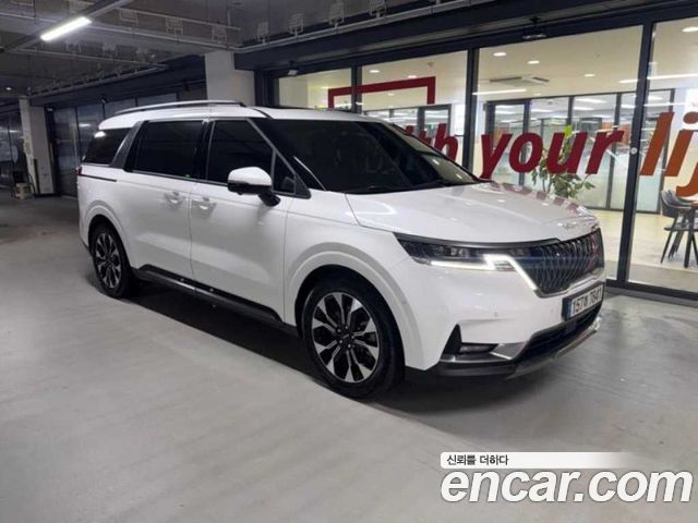 Kia Carnival 4-го поколения 7-Seater Signature - фото 0