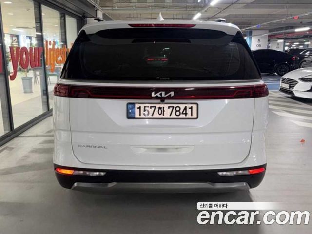 Kia Carnival 4-го поколения 7-Seater Signature - фото 4