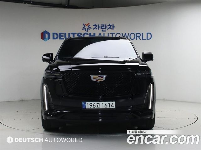 Cadillac Escalade 5-го поколения 6.2 Sports Platinum - фото 2