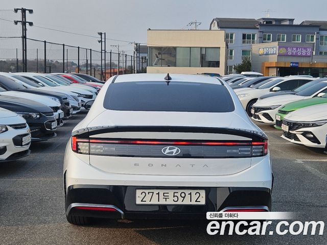 Hyundai Sonata The Edge DN8 1.6 Turbo Exclusive - фото 2