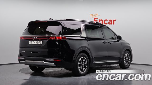 Kia Carnival 4-го поколения Diesel 9-Seater Noblesse - фото 1