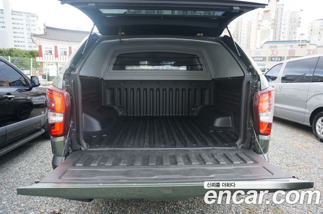 SsangYong Rexton New Sports Diesel 2.2 4WD Prestige - фото 4
