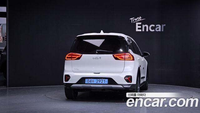 Kia Niro Plus Earth - фото 3