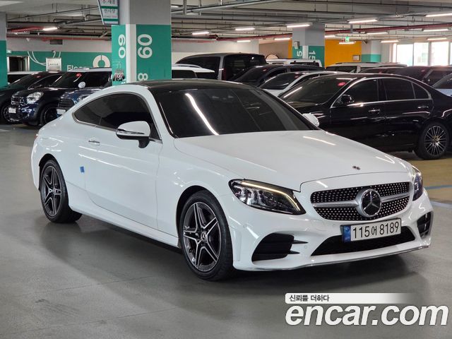 Mercedes-Benz C-Class W205 C200 Coupe - фото 1
