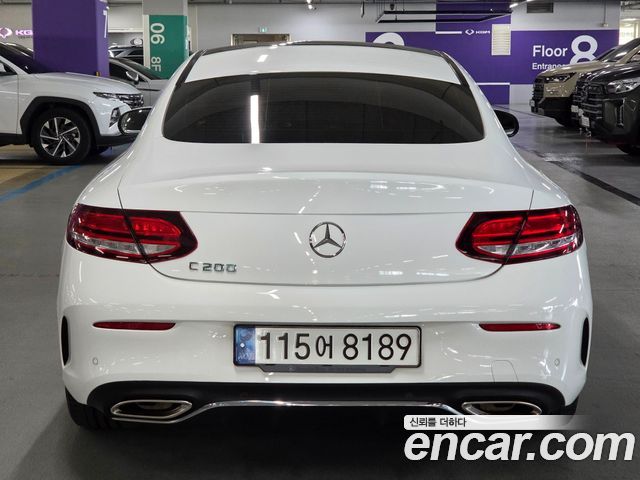 Mercedes-Benz C-Class W205 C200 Coupe - фото 3