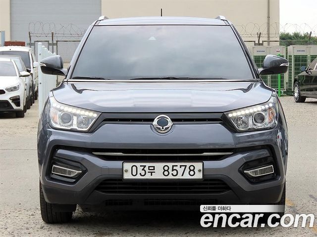 SsangYong Tivoli Armour Gear Plus 2WD - фото 0