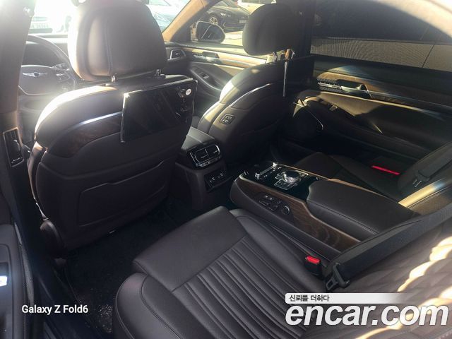 Genesis G90 5.0 AWD Prestige - фото 3