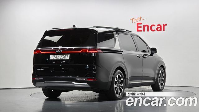 Kia Carnival 4-го поколения Diesel 7-Seater Signature - фото 1