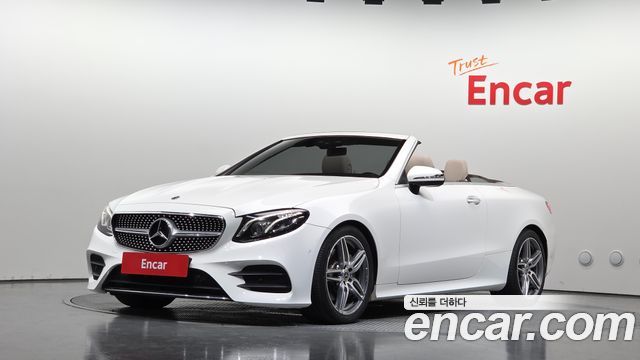 Mercedes-Benz E-Class W213 E220d Cabriolet - фото 0