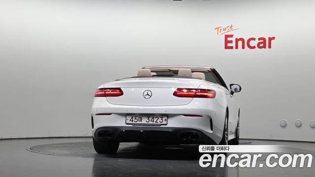 Mercedes-Benz E-Class W213 E220d Cabriolet - фото 3