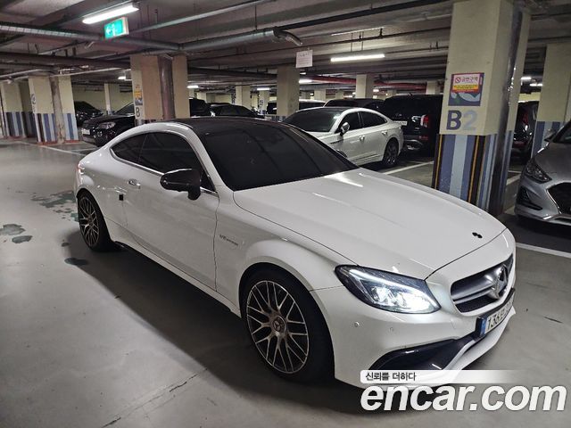 Mercedes-Benz C-Class W205 C63 AMG Coupe - фото 2