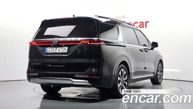 Kia Carnival 4-го поколения Diesel 9-Seater Signature - фото 1