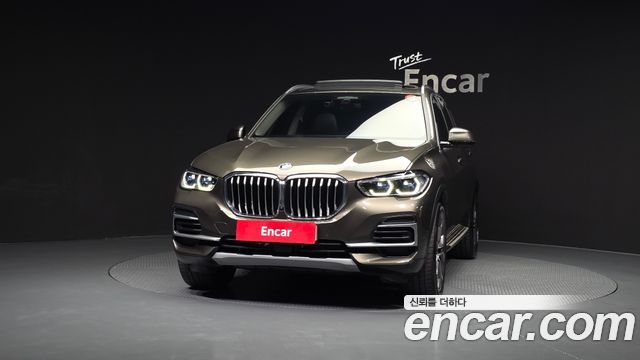 BMW X5 G05 xDrive 40i xLine - фото 2