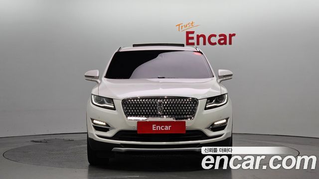 Lincoln MKC 2.0 AWD - фото 2