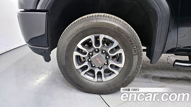GMC Sierra 2500HD - фото 4