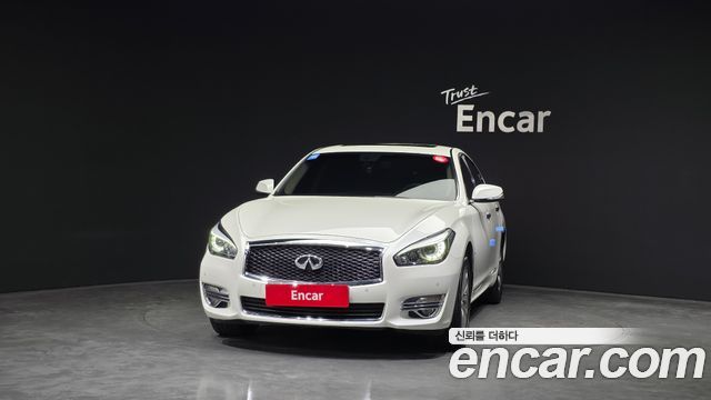 Infiniti Q70 3.7 AWD - фото 2