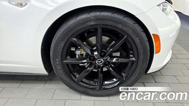 Mazda MX-5 MIATA Miata - фото 4