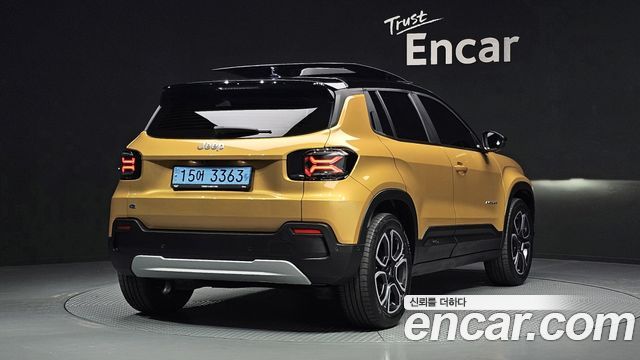 Jeep Avenger Altitude - фото 1