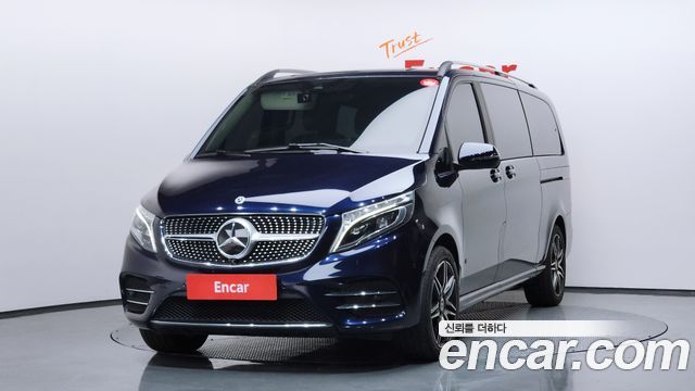Mercedes-Benz V-Class V300 CDI W447 - фото 0