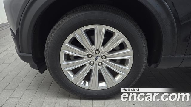 Ford Explorer 6-го поколения 2.3 LimIted 4WD - фото 4