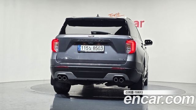 Ford Explorer 6-го поколения 3.0 Platinum 4WD - фото 3