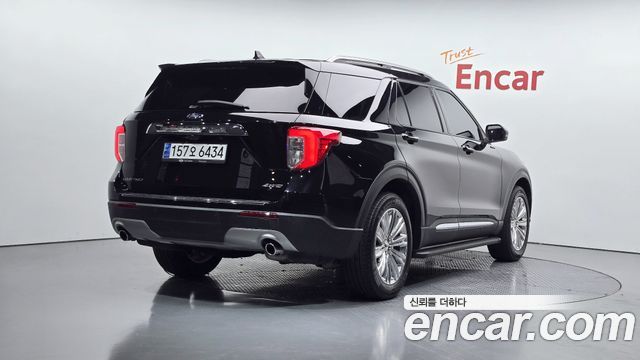 Ford Explorer 6-го поколения 2.3 LimIted 4WD - фото 1