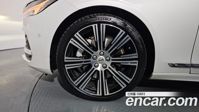 Volvo S90 B6 AWD Ultimate Bright - фото 4