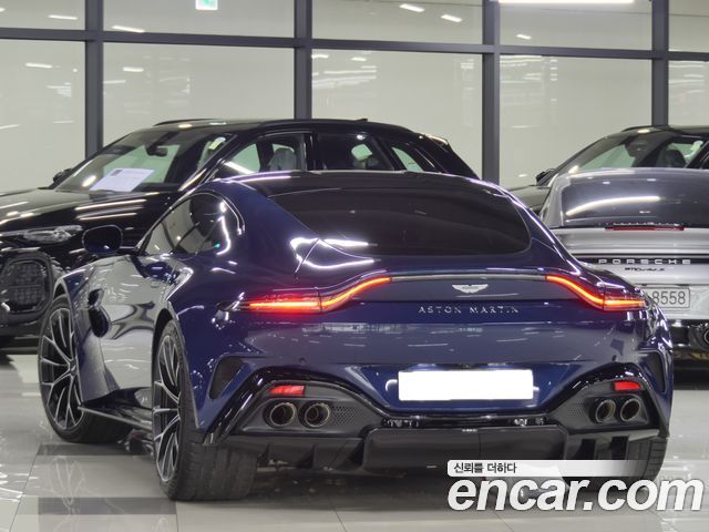 Aston Martin Vantage 2-го поколения 4.0 V8 Coupe - фото 2