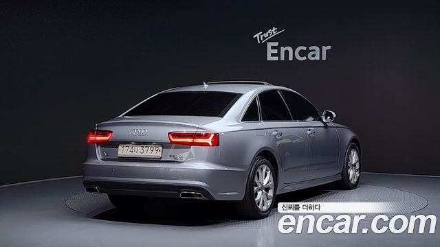 Audi A6 35 TDI Quattro C7 - фото 1