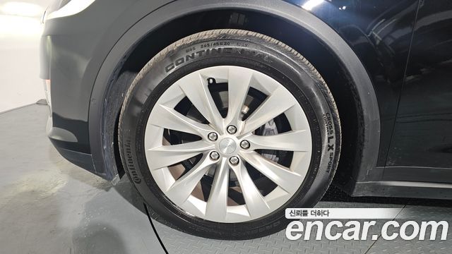 Tesla Model X 100D - фото 4
