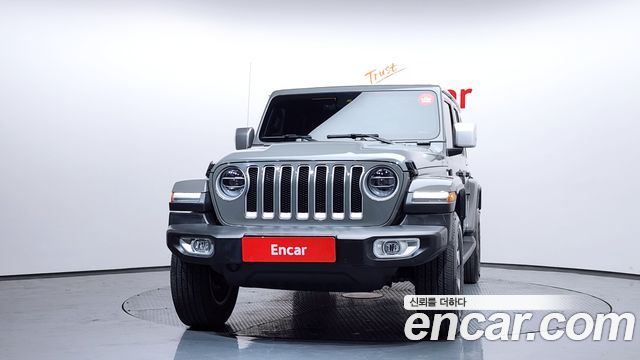 Jeep Wrangler JL 2.0 Overland Power Top 4Door - фото 2