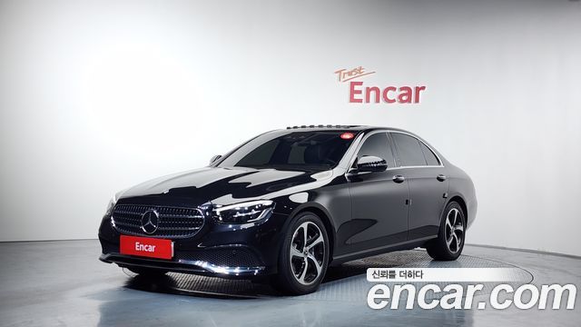 Mercedes-Benz E-Class W213 E250 Avantgarde - фото 0