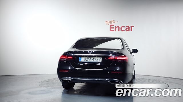 Mercedes-Benz E-Class W213 E250 Avantgarde - фото 3