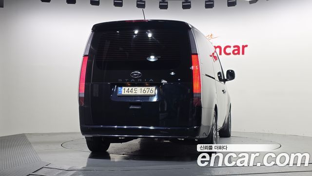 Hyundai Staria Lounge 7-Seater Inspiration - фото 3