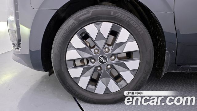 Hyundai Staria Lounge 7-Seater Inspiration - фото 4