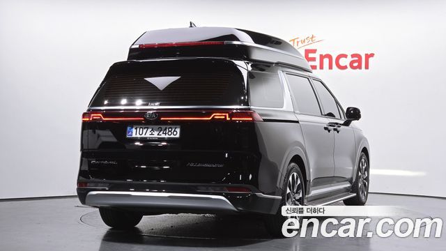 Kia Carnival 4-го поколения 9-Seater Hi-Limousine Signature - фото 1