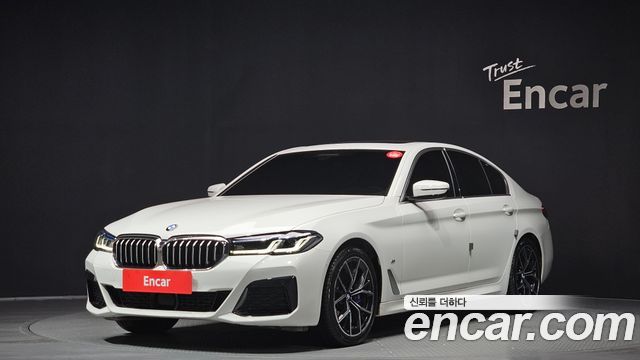 BMW 5 Series G30 530i M Sport Package - фото 0