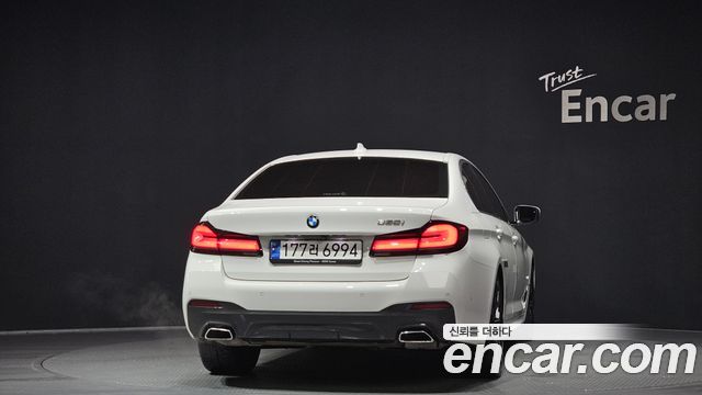 BMW 5 Series G30 530i M Sport Package - фото 3