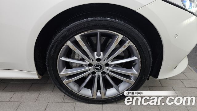 Mercedes-Benz CLS-Class C257 CLS400d 4MATIC - фото 4