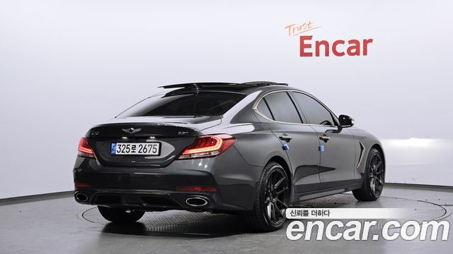 Genesis G70 3.3T Sport Prestige - фото 1