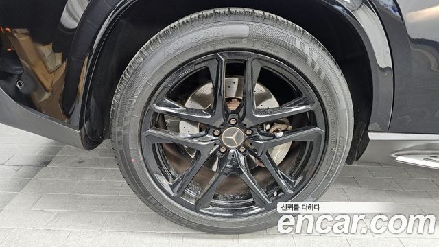 Mercedes-Benz GLE-Class W167 AMG GLE53 4MATIC+ - фото 4