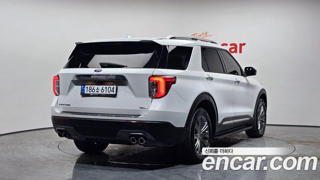 Ford Explorer 6-го поколения 3.0 PHEV - фото 1