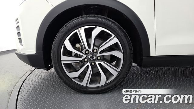 SsangYong Tivoli Gasoline 1.5 2WD Limitied Edition - фото 4