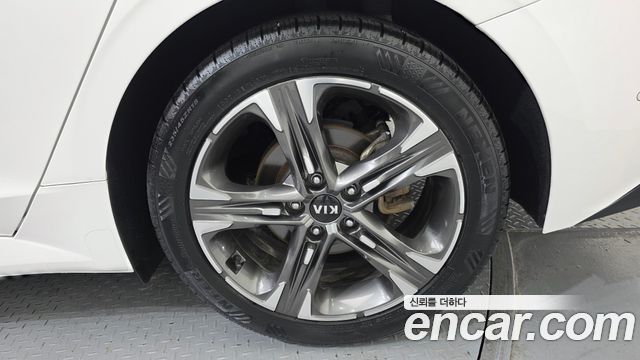Kia K5 3-го поколения 2.0 Signature - фото 4